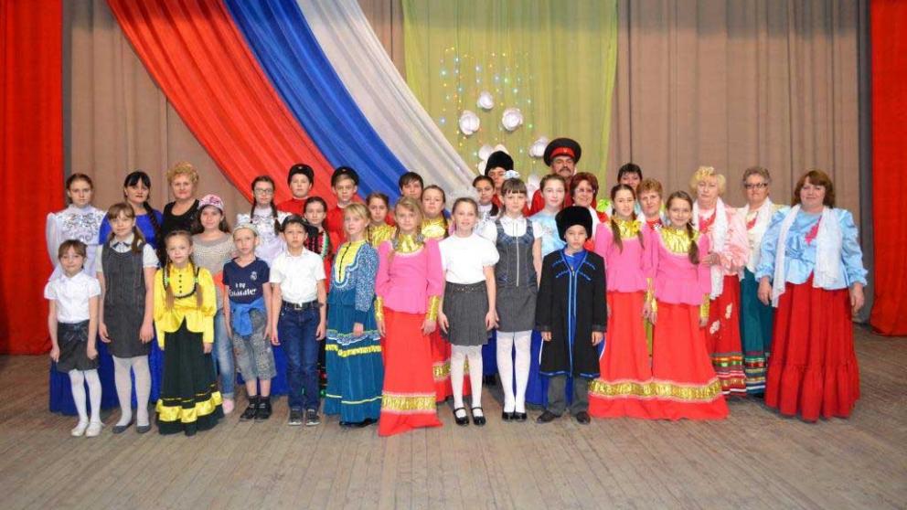 Мероприятия, посвященные воссоединению Крыма с Россией, прошли в Александровском районе