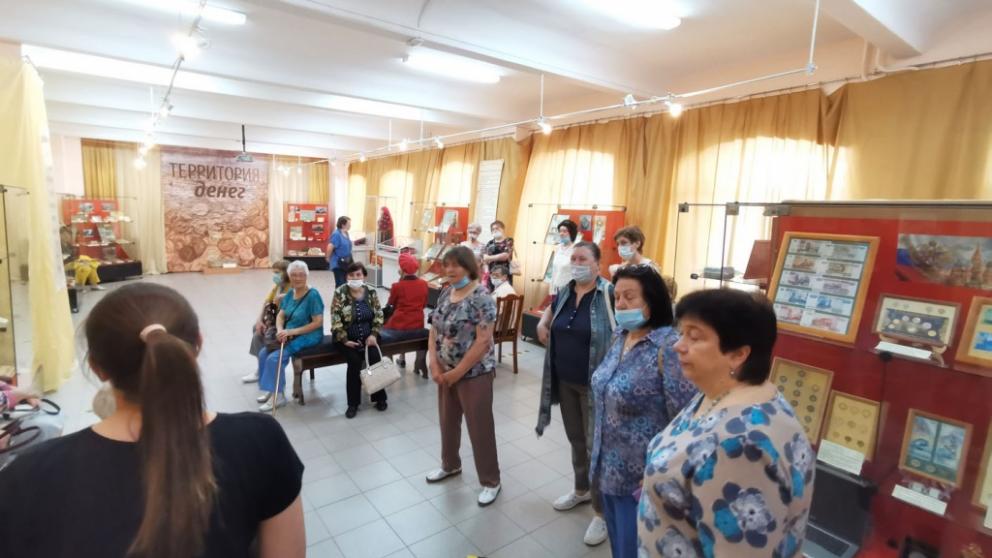 Возобновились встречи клуба ветеранов труда «Серебро зимы» в Ставропольском музее-заповеднике