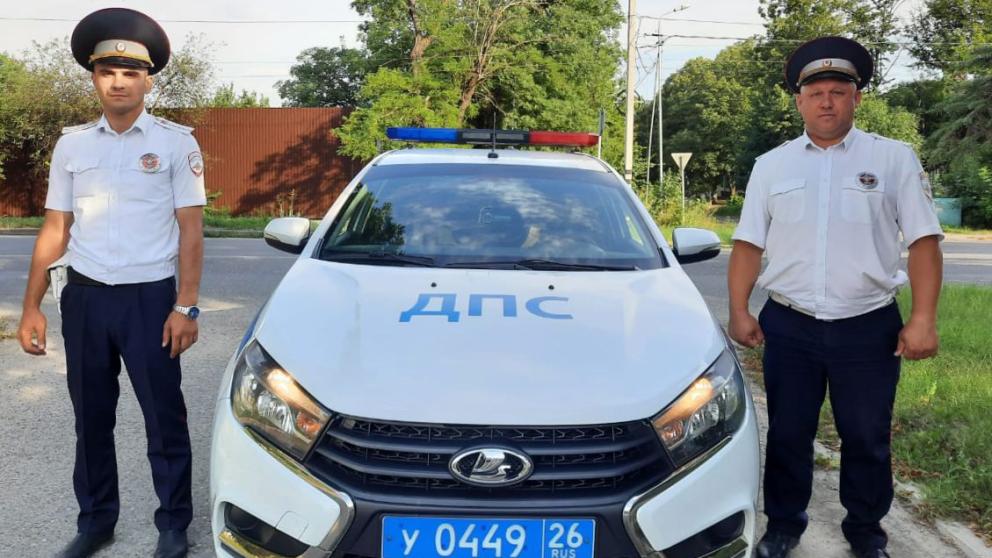 На Ставрополье сотрудники Госавтоинспекции экстренно доставили женщину в роддом