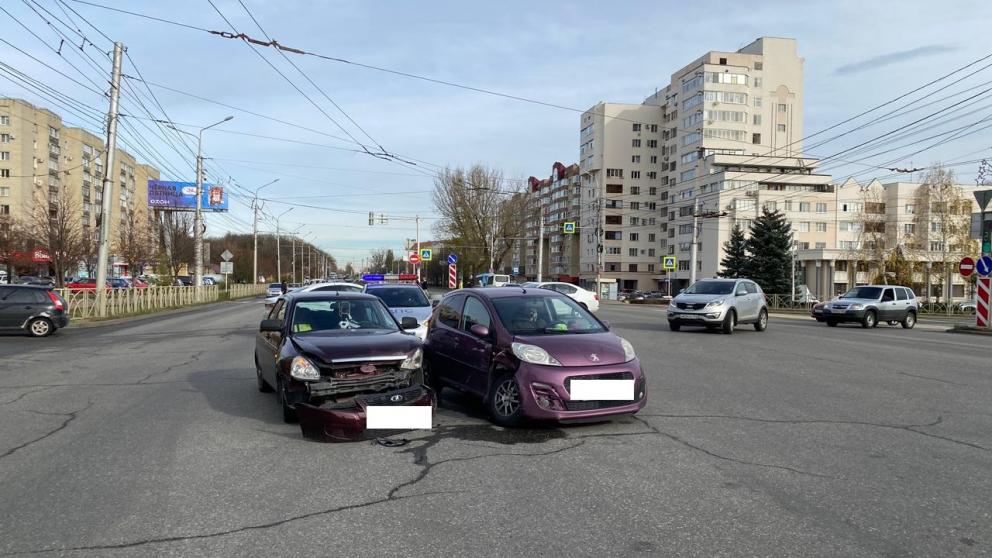 Водитель иномарки пострадал в ДТП в Ставрополе