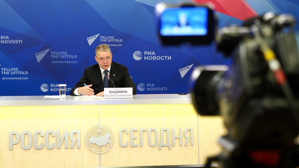 Владимир Владимиров ответил на вопрос о строительстве трассы Кисловодск - Сочи