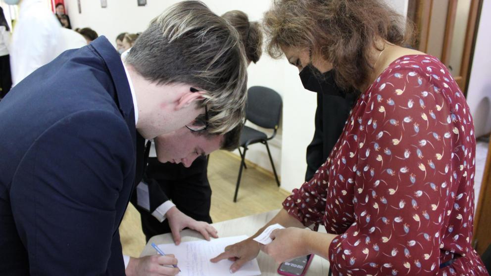 В Пятигорске на международной площадке школьники презентовали свои бизнес-проекты