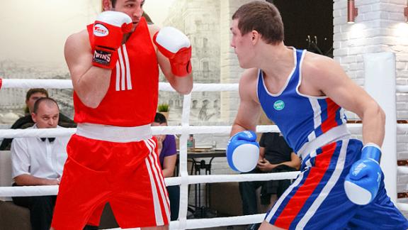 В станице Суворовской на Ставрополье прошло первенство края по боксу