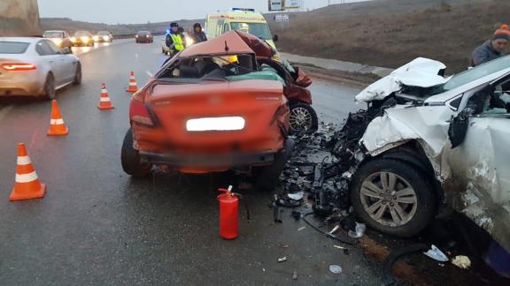 Два человека погибли и двое ранены в ДТП вблизи Ставрополя