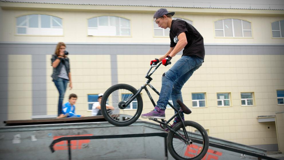 Экстремальные трюки на велосипедах покажут райдеры в Кисловодске