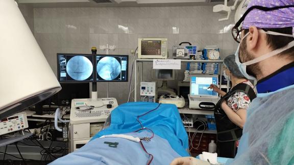 На Ставрополье впервые провели имплантацию устройства модуляции сердечной сократимости