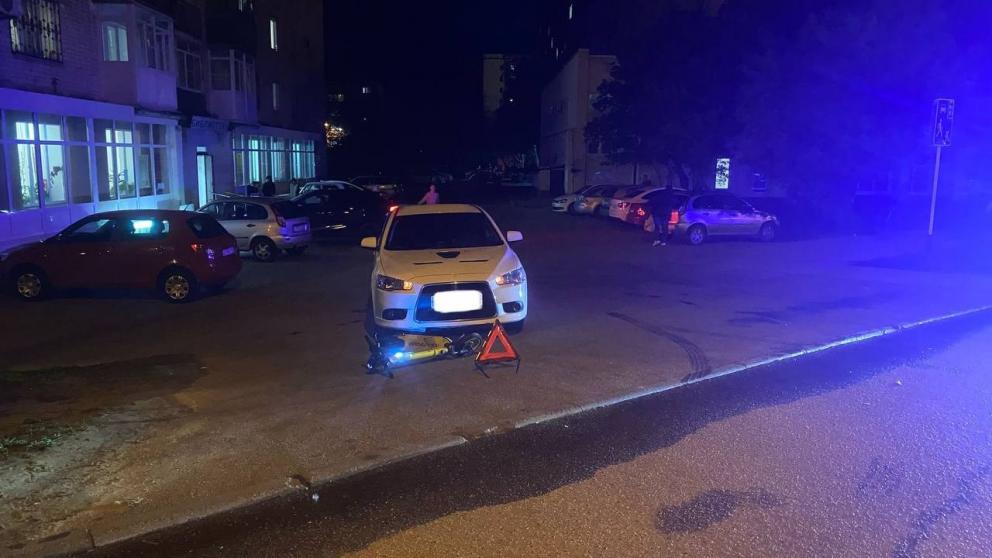 В Ставрополе водитель автомобиля сбил девятилетнего электросамокатчика