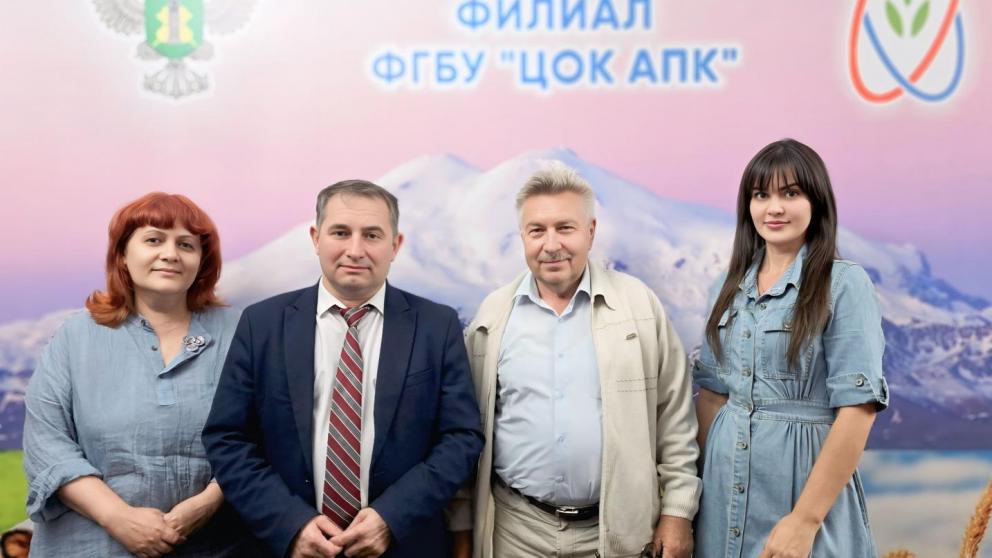 Специалисты Ставрополья дали мастер-класс по выявлению заброшенных участков коллегам из регионов России