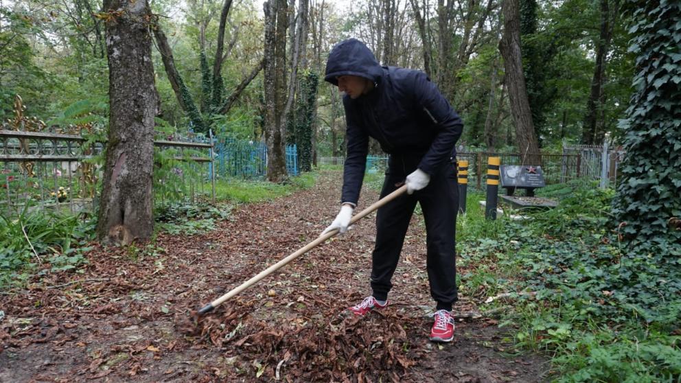 Более 20 захоронений ветеранов Великой Отечественной войны восстановили в Ставрополе