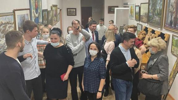 Выставка «Поэзия родной природы» открылась в Невинномысске