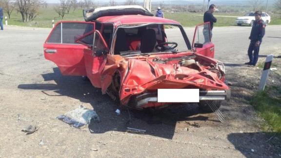 Двое взрослых и ребёнок получили тяжёлые травмы в ДТП в Будённовском районе