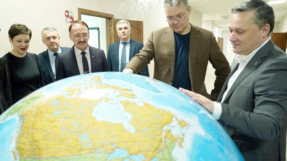 В Пятигорске после реконструкции открыли одиннадцатую гимназию