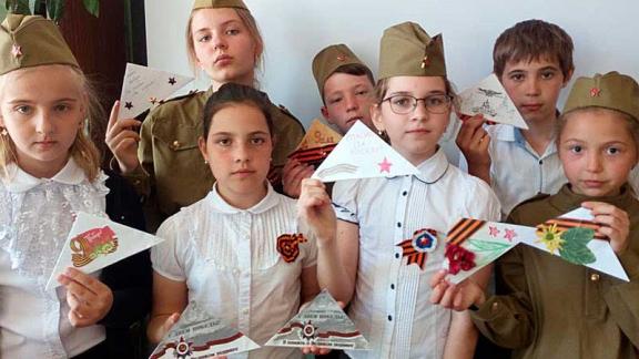 Письма дедам Победы пишут школьники Александровского района