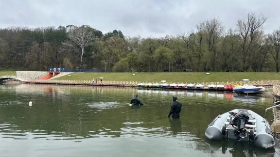 В Кисловодске начали подготовку Старого озера к купальному сезону