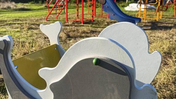 В посёлке Кировского округа Ставрополья установили детскую площадку

 