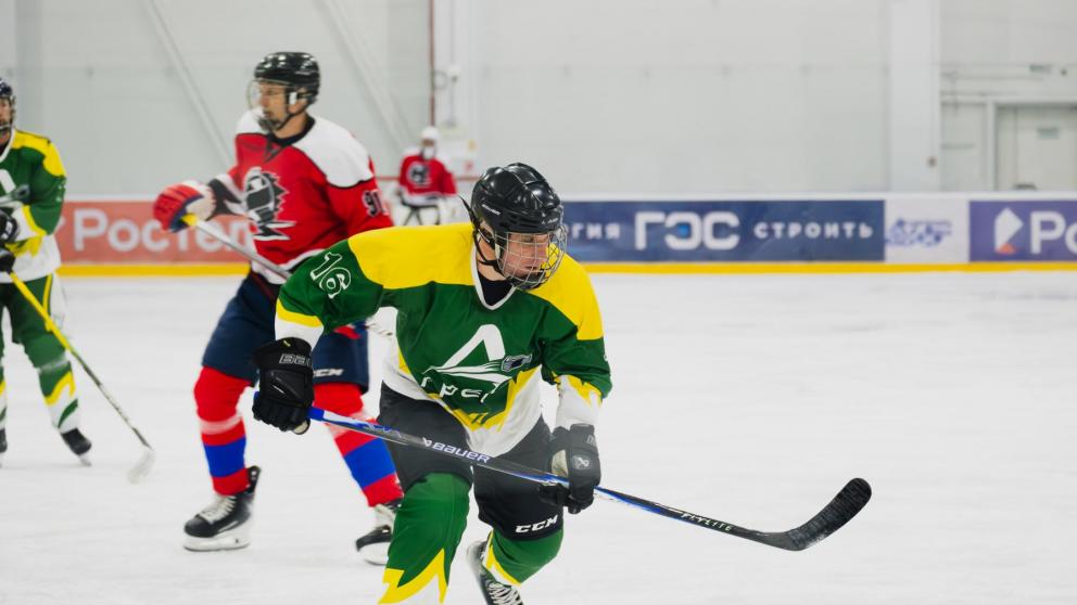На Ставрополье завершился сезон в Ночной хоккейной лиге 