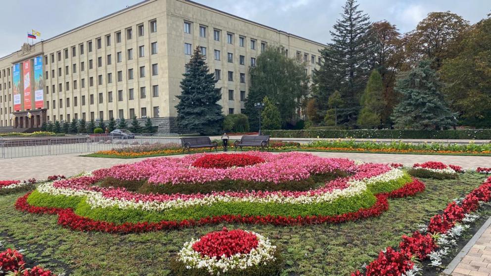 Ставрополь украсили 10 тысячами цветов ко Дню города