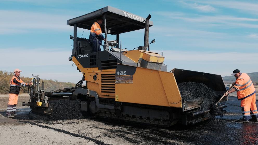 Власти Ставрополья поздравляют земляков с Днём работников дорожного хозяйства