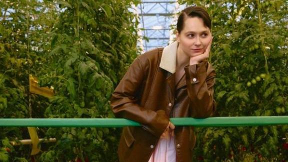 Ставропольская работница теплицы попала на обложку журнала мод