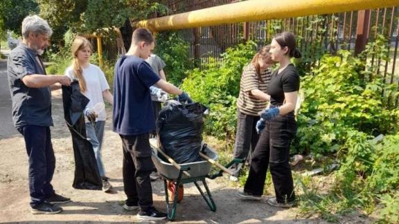 В школах Ставрополя 252 старшеклассника трудятся в ремонтных бригадах