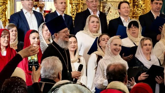 Традиционный Пасхальный хоровой собор состоялся в главном храме Ставропольской епархии