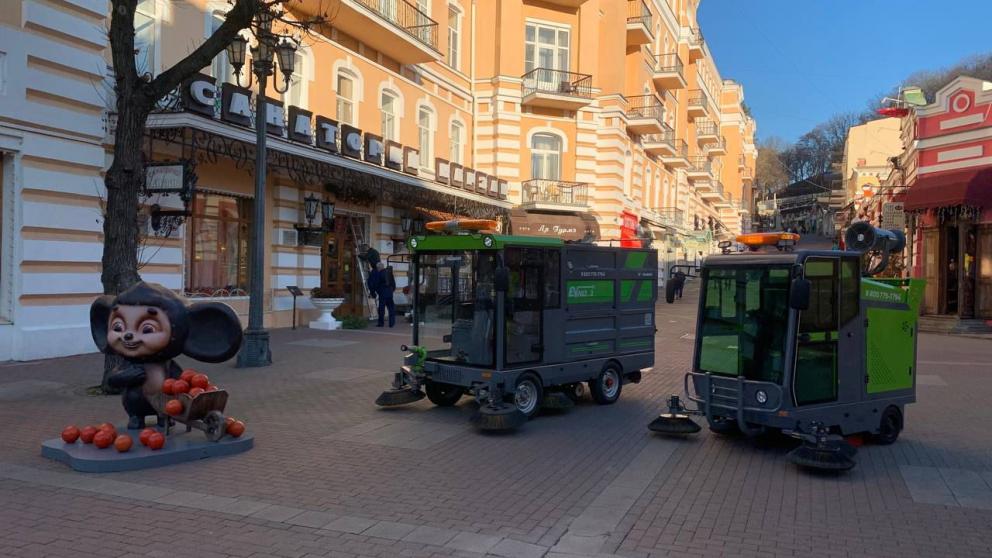 В Кисловодске тестируют современную коммунальную технику на электротяге