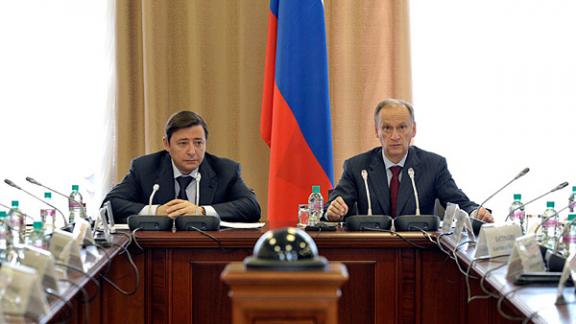 Губернатор Зеренков предлагает принять федеральный закон об участии граждан в охране общественного порядка