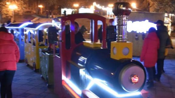 В Пятигорске открыли парк новогодних развлечений