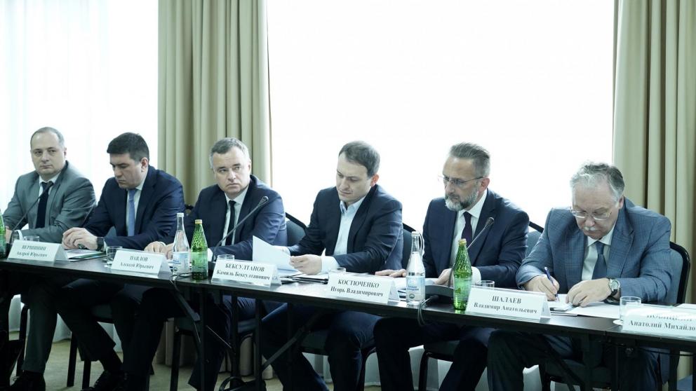 Анатолий Артамонов оценил меры господдержки для развития Кисловодска