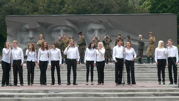 В Ставрополе проходит конкурс патриотической песни «Солдатский конверт»