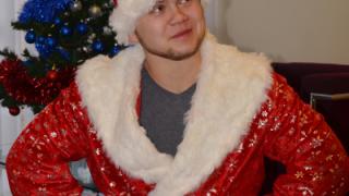 Магистр СКФУ Борис Картапов уже несколько лет перевоплощается в Деда Мороза