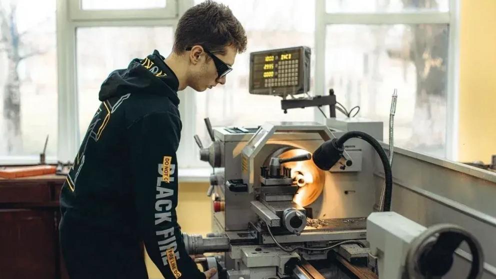 Жители Ставрополья получат возможность бесплатного профессионального обучения