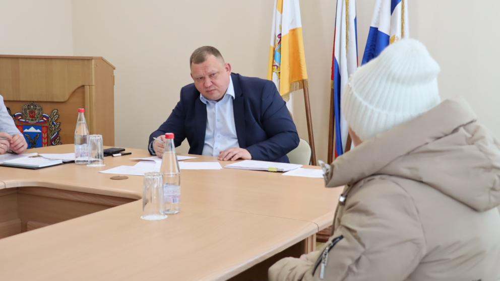 Глава Предгорного округа встретился с родственниками мобилизованных земляков