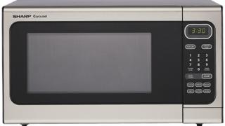 Как очистить микроволновку за несколько минут