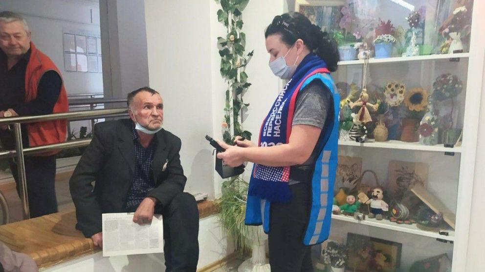 Более 300 постояльцев геронтологического центра в Ставрополе прошли перепись населения