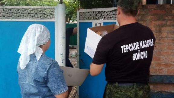 На Ставрополье казаки доставят нуждающимся 750 продуктовых наборов