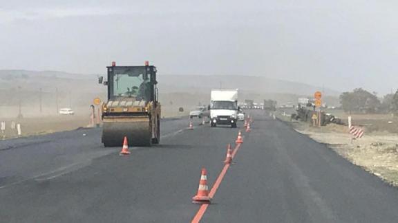 В Георгиевском районе перевернулся «КамАЗ», пострадал водитель