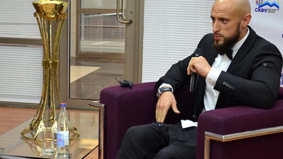 Константин Игропуло представил в Ставрополе Кубок Европейской гандбольной федерации