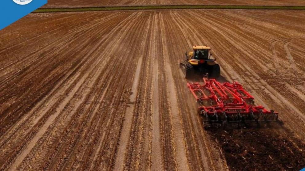 Аграрии Ипатовского округа завершают уборочную кампанию