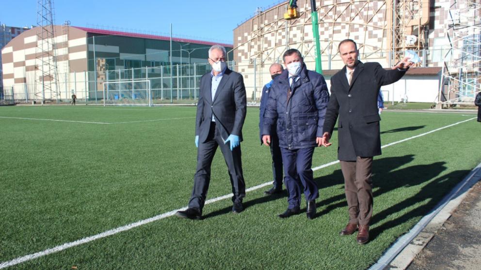 Руководители спортивной отрасли края побывали на аренах Ставрополя