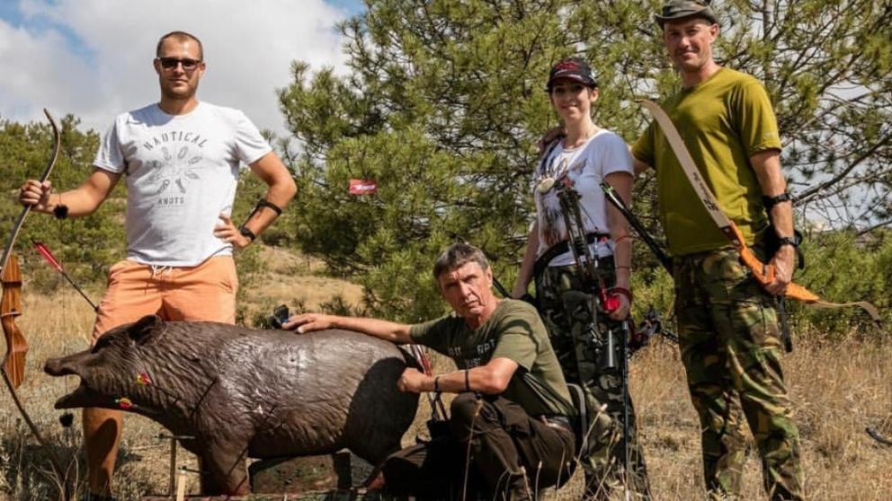 В Крыму железноводские лучники взяли «золото» турнира «Кудыкины горы»