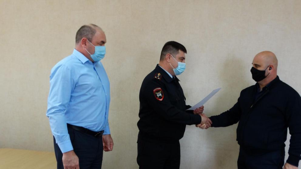 В Георгиевском округе Ставрополья наградили лучших водителей