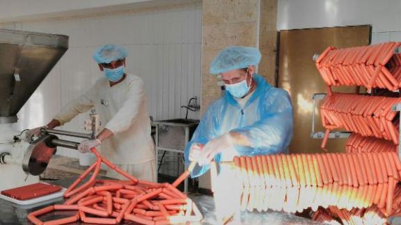 Заключенные на Ставрополье производят молочные и мясные изделия