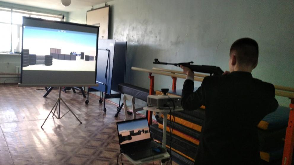В школе Арзгирского округа открыли электронный тир