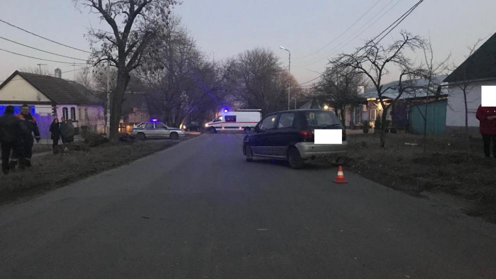 9-летний мальчик выбежал под колёса автомобиля в Иноземцево