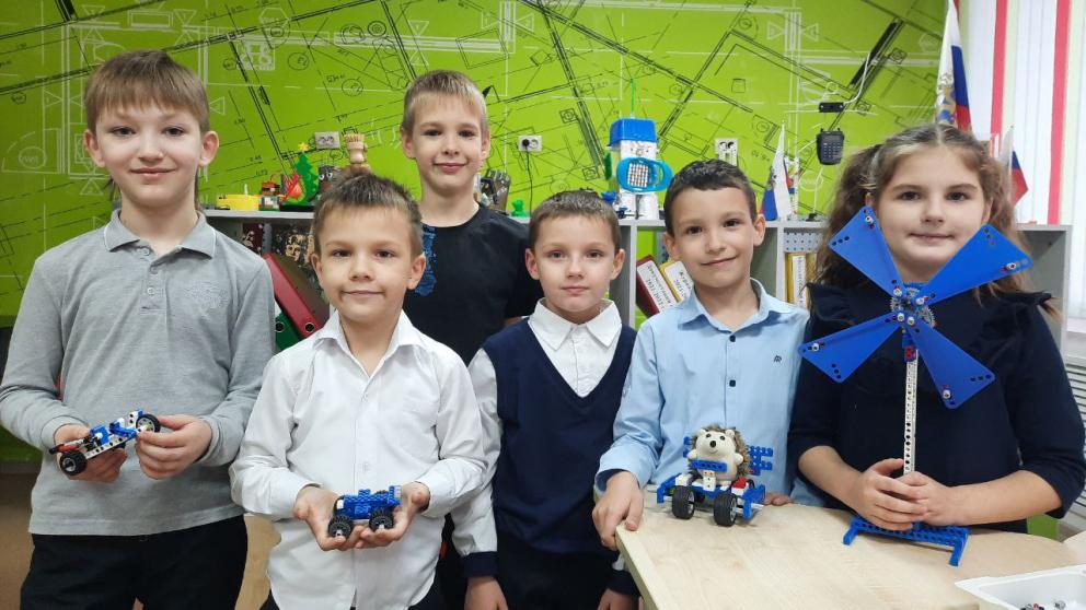 Школьники Ипатовского округа Ставрополья осваивают робототехнику