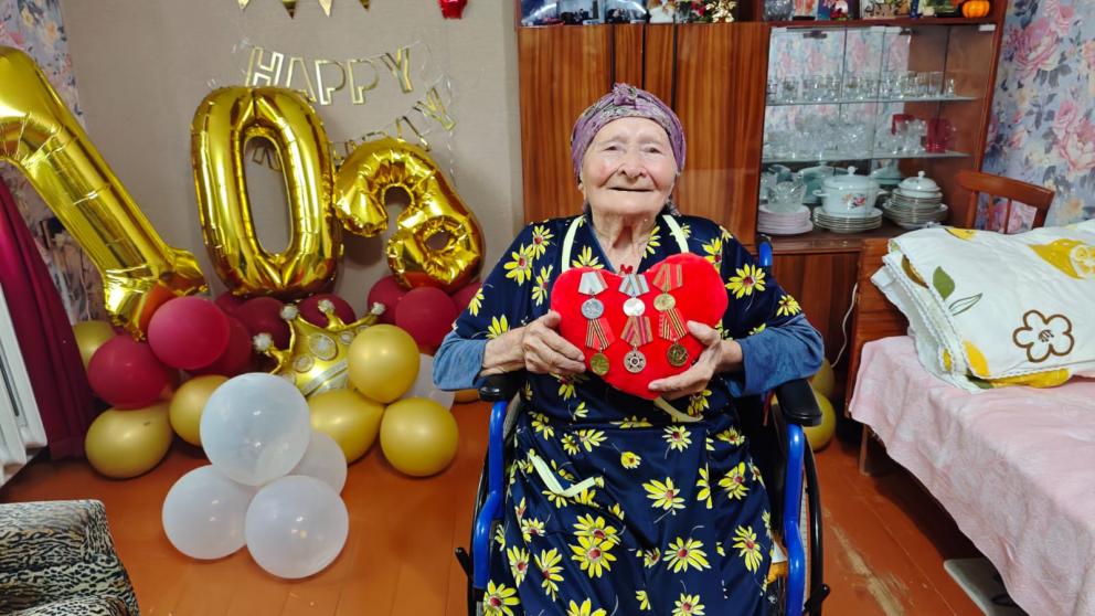 Жительницу Георгиевского округа Ставрополья поздравили со 103-летием