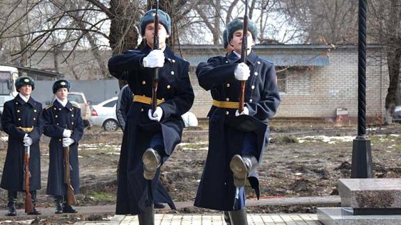 В Невинномысске прошёл памятный митинг в честь Дня неизвестного солдата