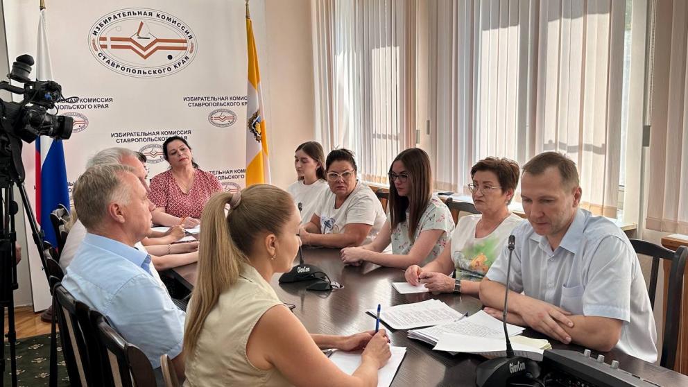 Волонтёры помогут проголосовать маломобильным гражданам на Ставрополье