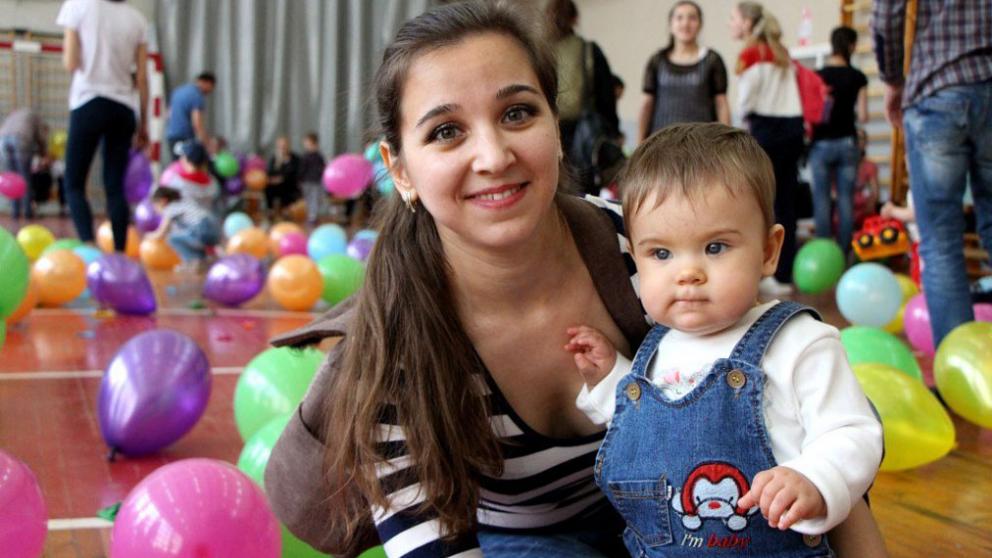 Чемпионат по бегу в ползунках провели студенты СКФУ для детей